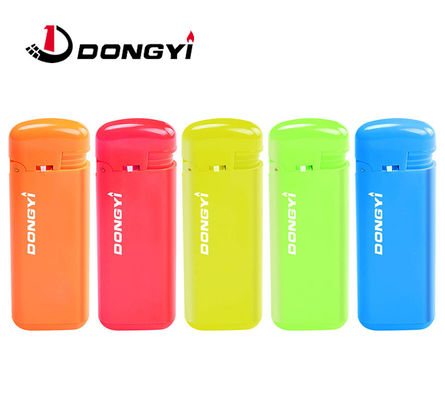 Vijf kleuren USB oplaadbare sigarettenanker met afgedrukt logo Gasanker 68*27.8*13mm