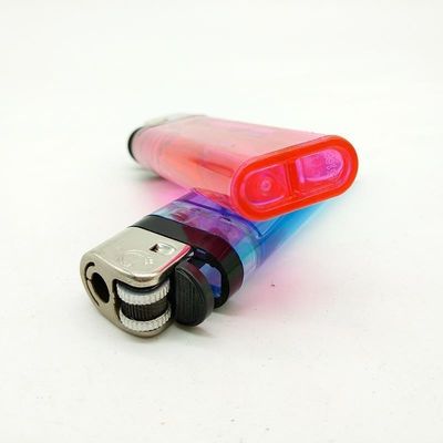 Direct verkopen Plastic Briquet Gas Flint Sigaretten Wegwerp aansteker voor decoratieve