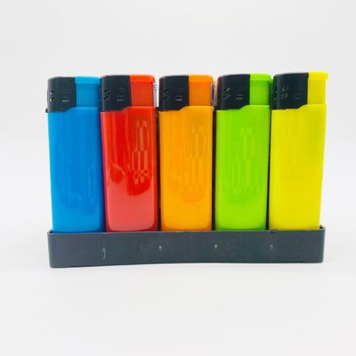 Eenmalige aansteker Vlamstijl aangepaste aansteker voor sigaretten gasvuur Plastic aansteker