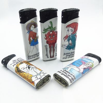 Torch 2022 Dongyi Custom Logo Cigarette Electric Lighter met Lovely Girl 8.1*2.58*1.14CM