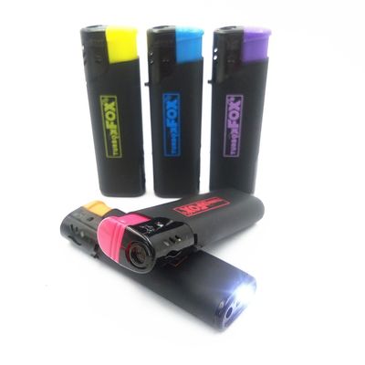 Gepersonaliseerde klassieke wegwerp sigarettenanker met LED-licht Dy-F003