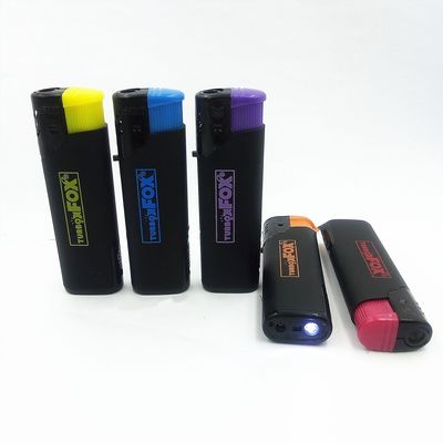 Gepersonaliseerde klassieke wegwerp sigarettenanker met LED-licht Dy-F003