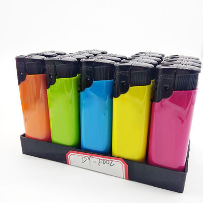 Elektrische sigaar Winddicht aansteker OEM-orders met plastic materiaal 7,95*2,46*1,37 cm