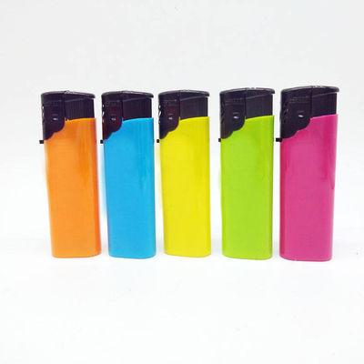 Gepersonaliseerde oplaadbare sigaretten USB Cricket Lighter Winddicht 7.95*2.46*1.37 CM DY-F002