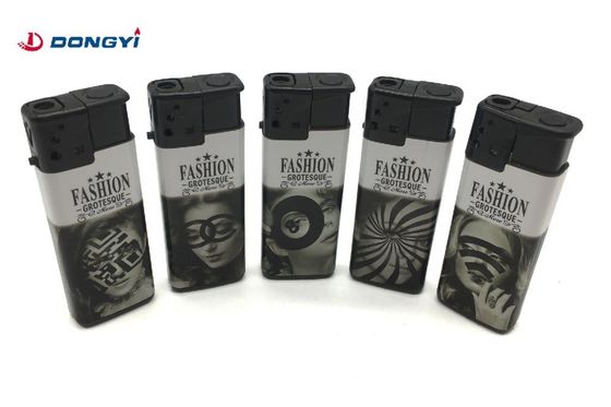 Gepersonaliseerd kleurrijk etiket Modieuze aansteker voor Europese en Amerikaanse modellen NO. DY-F007 Plastic
