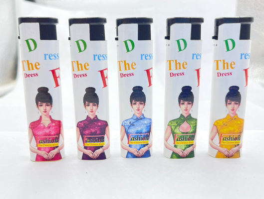 Donyi DY-F028 Plastic Smoking Butane Label Lighter met en goedkoopste model NO. DY-F028